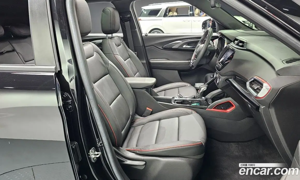 Chevrolet TrailBlazer 2022 1.3 автомат (гидро), фото 16 Chevrolet TrailBlazer 2022 1.3 автомат (гидро), фото 16