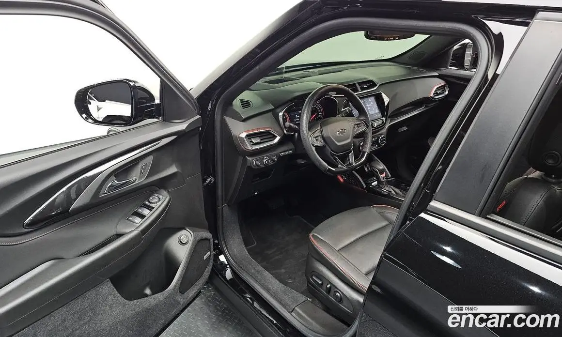 Chevrolet TrailBlazer 2022 1.3 автомат (гидро), фото 16 Chevrolet TrailBlazer 2022 1.3 автомат (гидро), фото 16