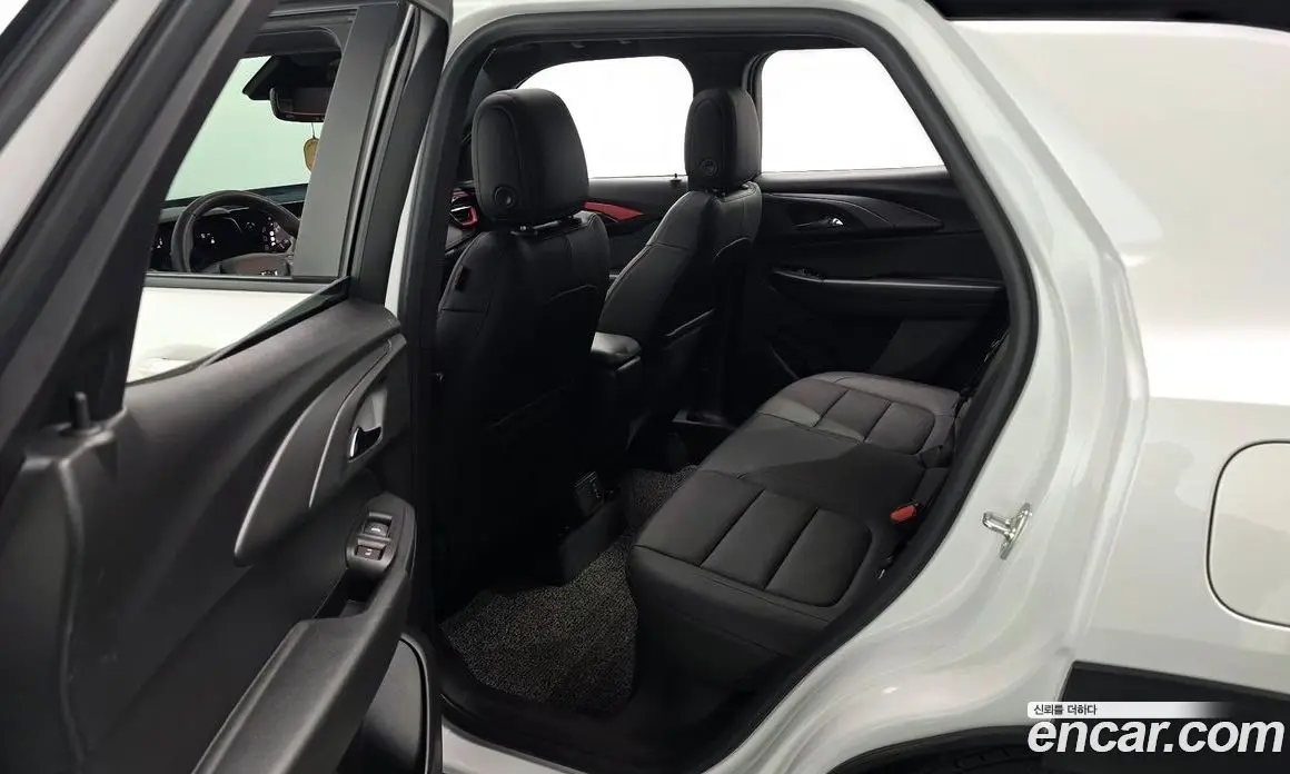Chevrolet TrailBlazer 2023 1.3 автомат (гидро), фото 12