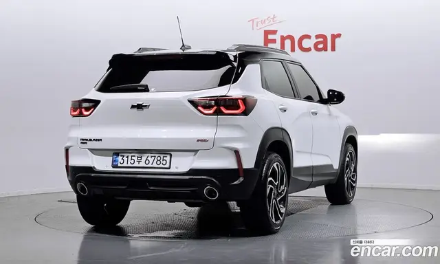 Chevrolet TrailBlazer 2023 1.3 автомат (гидро), миниатюра 2