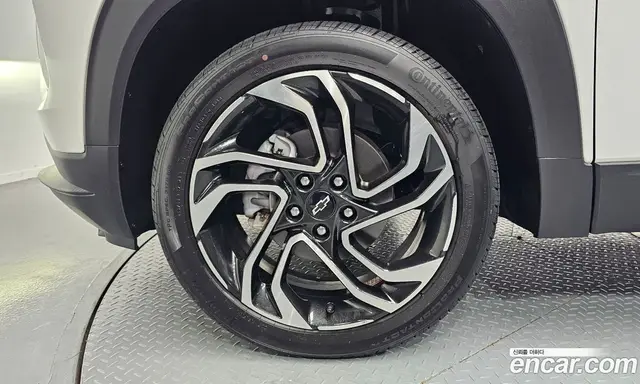 Chevrolet TrailBlazer 2023 1.3 автомат (гидро), миниатюра 5