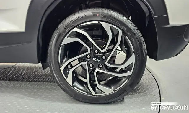 Chevrolet TrailBlazer 2023 1.3 автомат (гидро), миниатюра 7