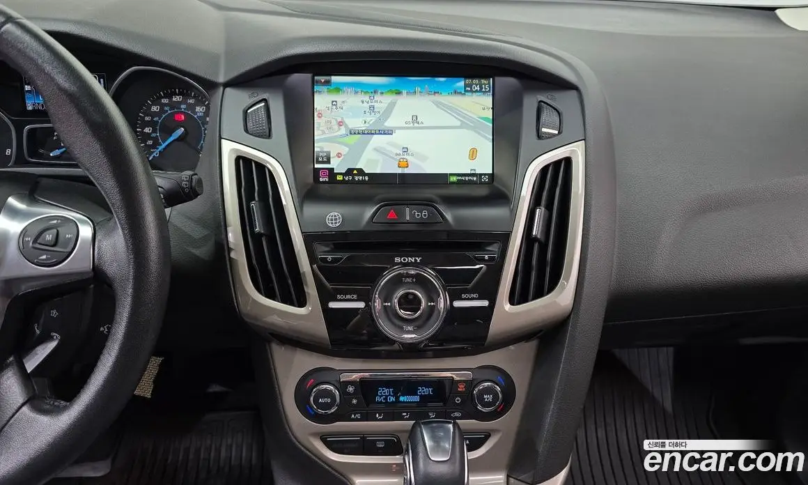 Ford Focus 2012 2.0 автомат (гидро), фото 14