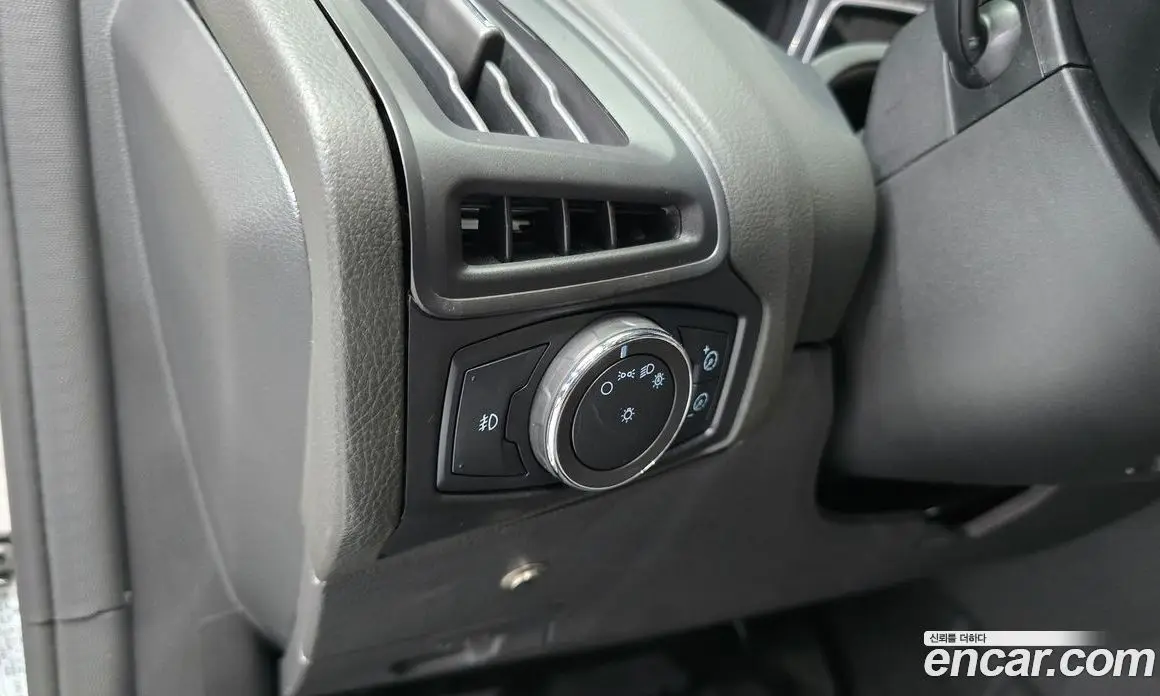 Ford Focus 2012 2.0 автомат (гидро), фото 16