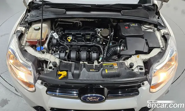 Ford Focus 2012 2.0 автомат (гидро), миниатюра 6