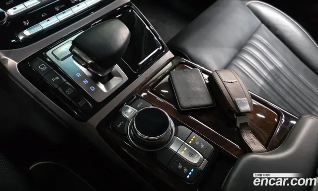 Genesis EQ900 2016 3.8 автомат (гидро), миниатюра 12