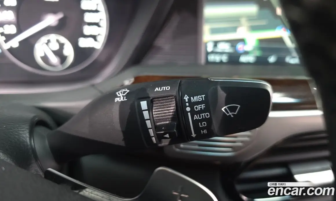 Genesis EQ900 2016 3.8 автомат (гидро), фото 28 Genesis EQ900 2016 3.8 автомат (гидро), фото 28
