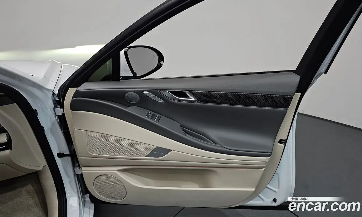 Genesis G80 2025 2.5 автомат (гидро), фото 13 Genesis G80 2025 2.5 автомат (гидро), фото 13