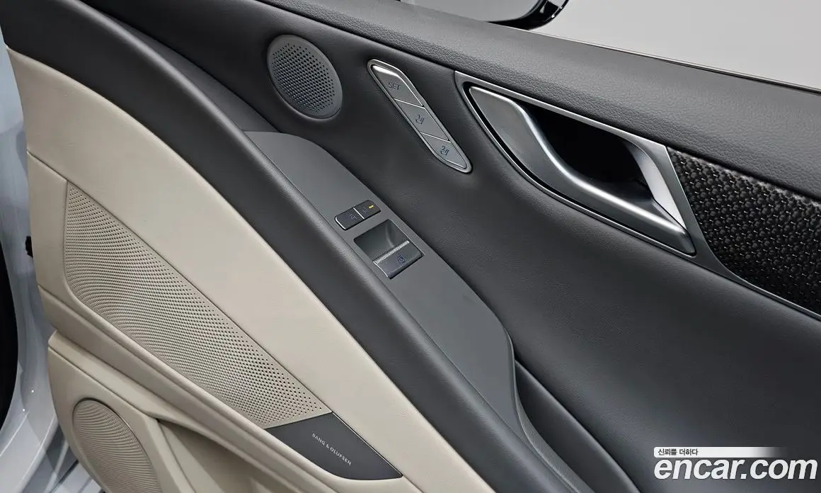 Genesis G80 2025 2.5 автомат (гидро), фото 37 Genesis G80 2025 2.5 автомат (гидро), фото 37