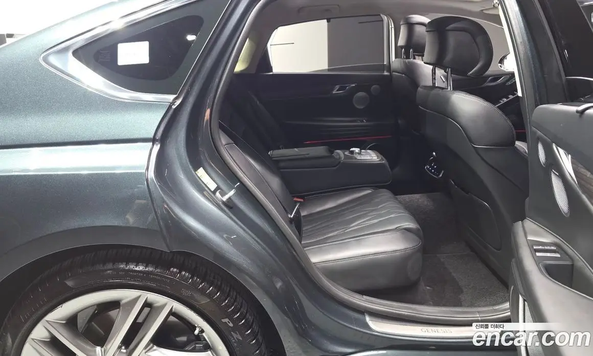 Genesis G80 2025 3.5 автомат (гидро), фото 17 Genesis G80 2025 3.5 автомат (гидро), фото 17
