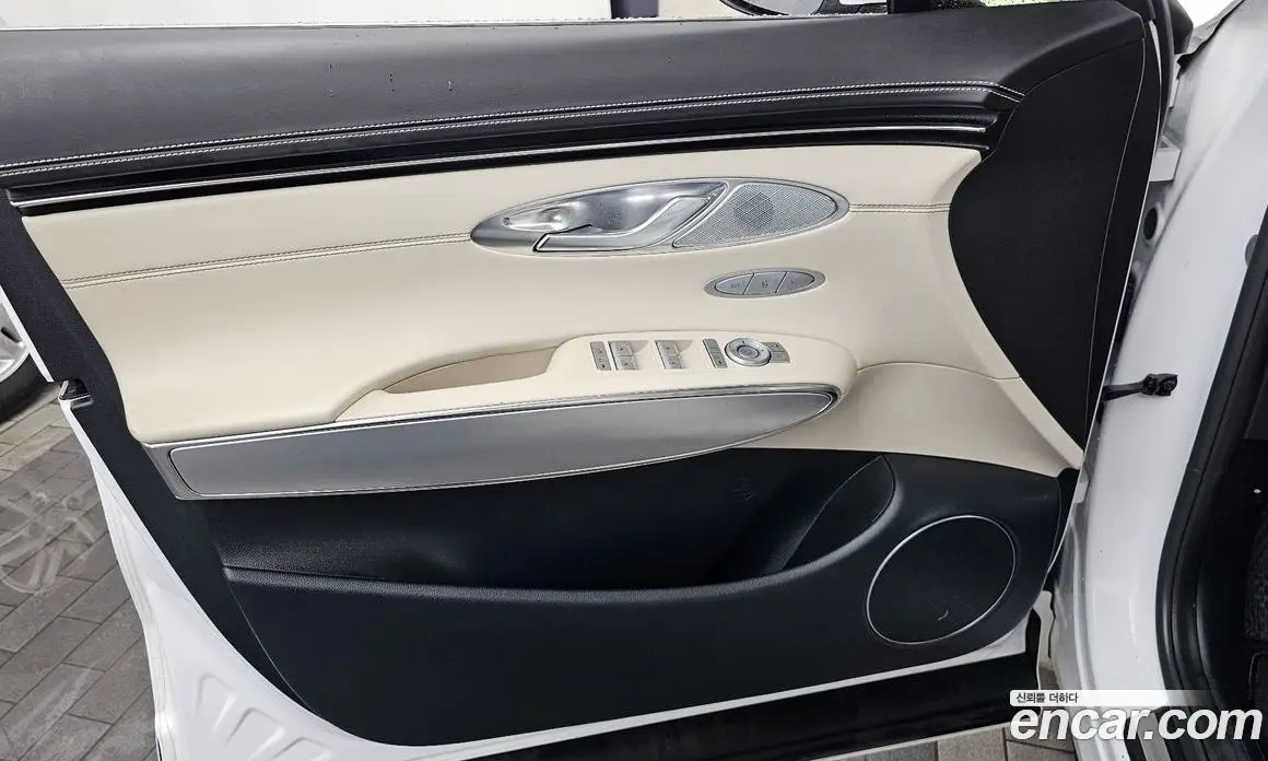 Genesis GV70 2021 2.5 автомат (гидро), фото 14