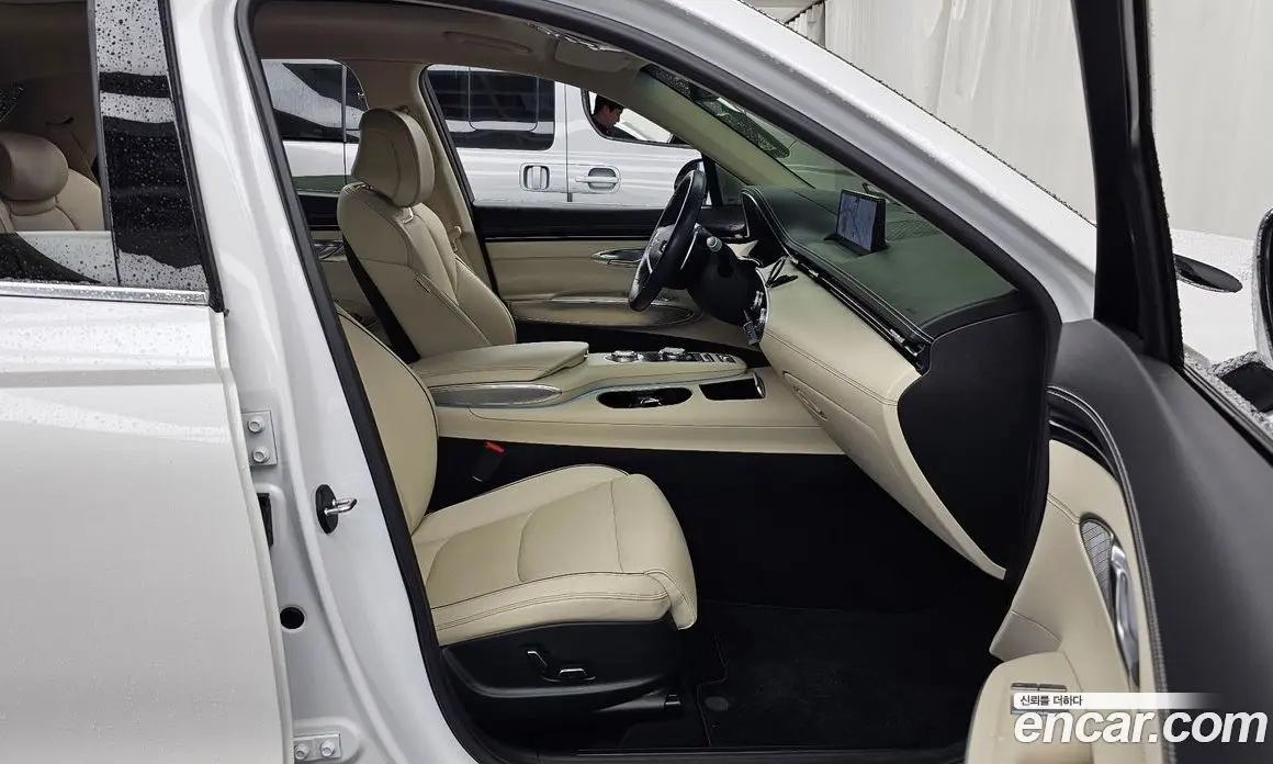 Genesis GV70 2021 2.5 автомат (гидро), фото 17