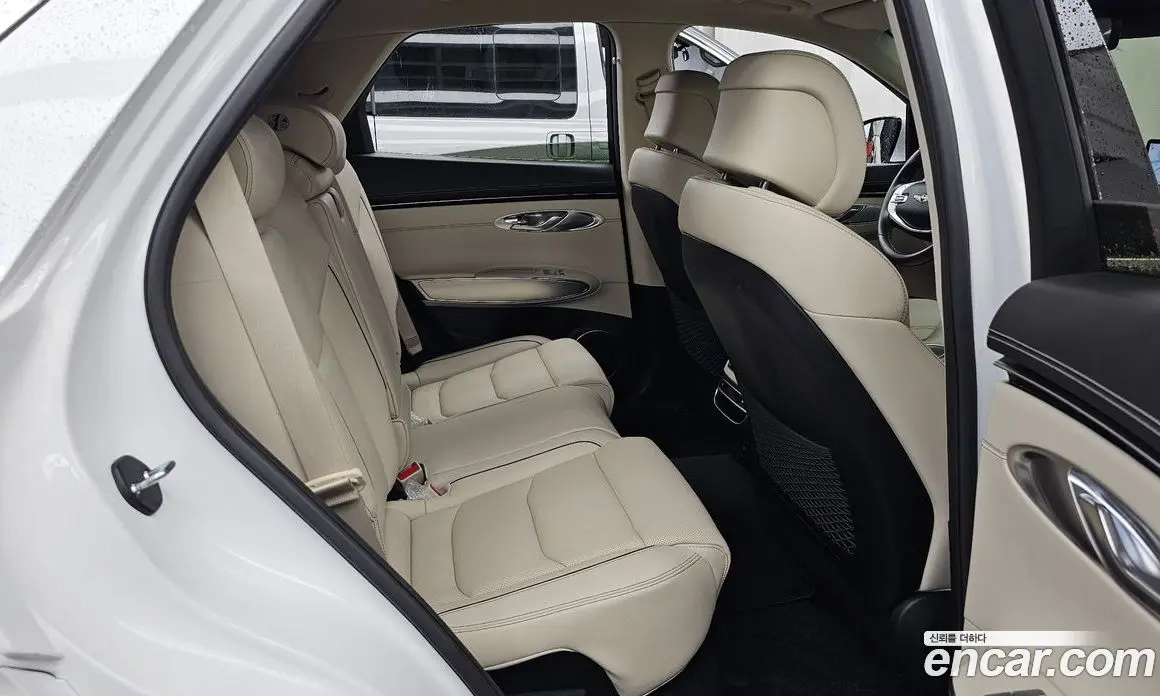 Genesis GV70 2021 2.5 автомат (гидро), фото 18
