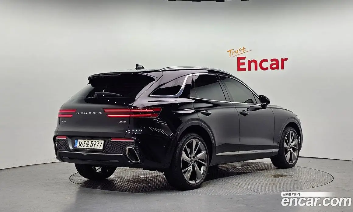 Genesis GV70 2021 2.5 автомат (гидро), фото 1 Genesis GV70 2021 2.5 автомат (гидро), фото 1