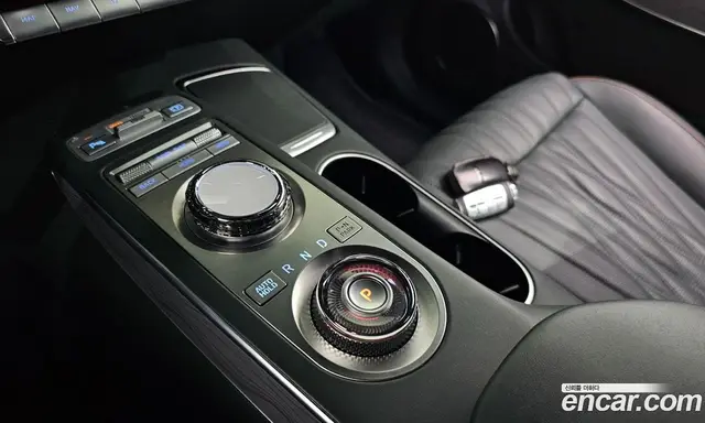 Genesis GV70 2021 2.5 автомат (гидро), миниатюра 11 Genesis GV70 2021 2.5 автомат (гидро), миниатюра 11