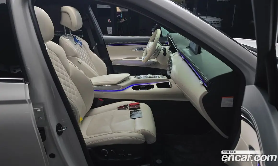 Genesis GV70 2022 0.1 автомат (гидро), фото 16 Genesis GV70 2022 0.1 автомат (гидро), фото 16