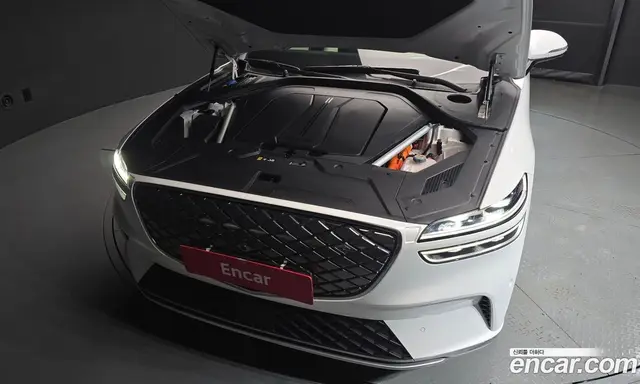 Genesis GV70 2022 0.1 автомат (гидро), миниатюра 6 Genesis GV70 2022 0.1 автомат (гидро), миниатюра 6