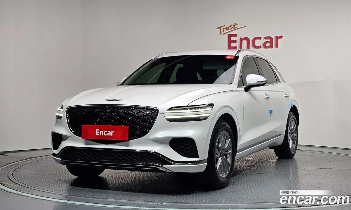Genesis GV70 2024 2.5 автомат (гидро), фото 1 Genesis GV70 2024 2.5 автомат (гидро), фото 1