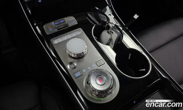 Genesis GV70 2024 2.5 автомат (гидро), миниатюра 12