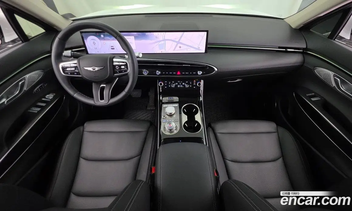 Genesis GV70 2024 2.5 автомат (гидро), фото 10 Genesis GV70 2024 2.5 автомат (гидро), фото 10
