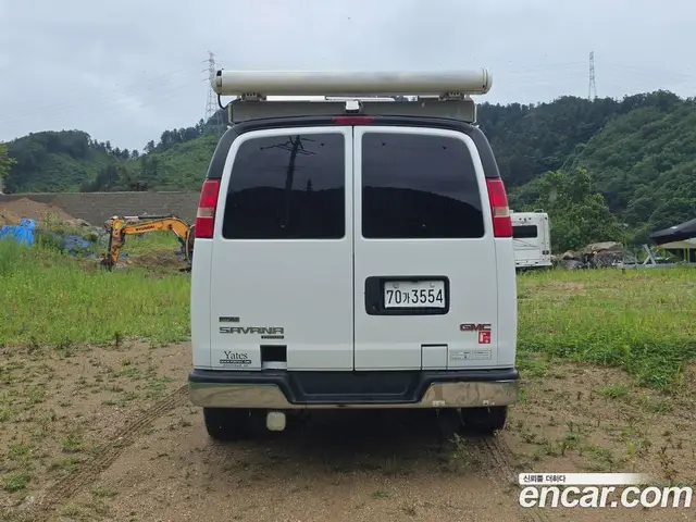 GMC Savana 2011 6.0 автомат (гидро), миниатюра 2 GMC Savana 2011 6.0 автомат (гидро), миниатюра 2
