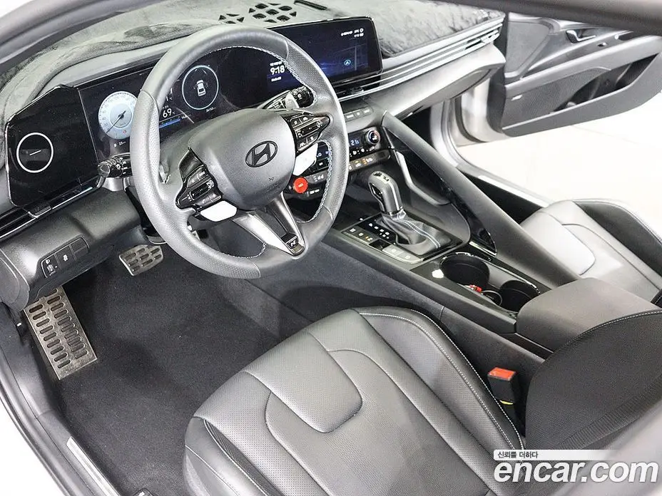 Hyundai Avante 2024 2.0 автомат (гидро), фото 7