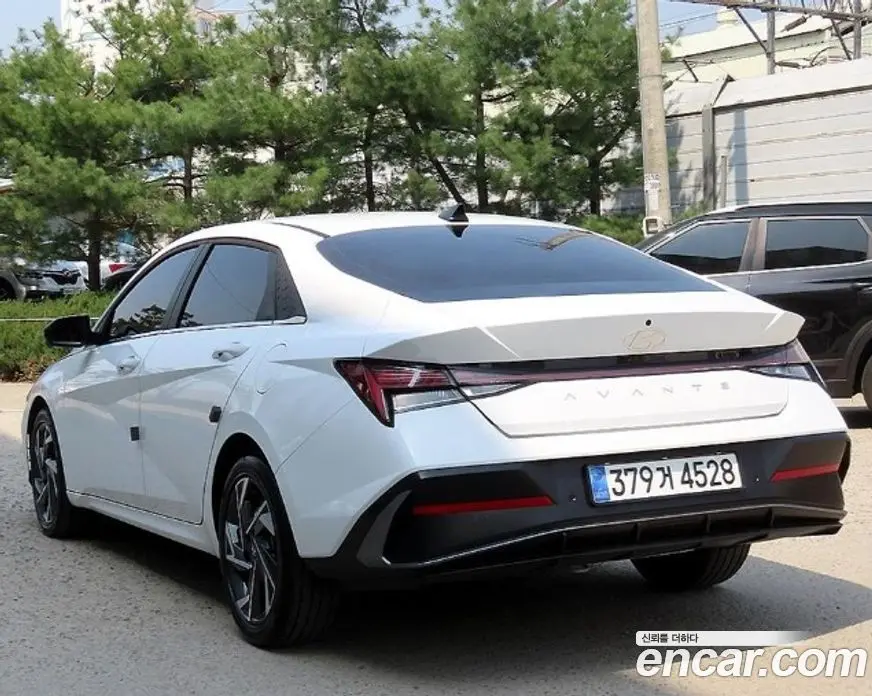 Hyundai Avante 2025 1.6 автомат (гидро), фото 3 Hyundai Avante 2025 1.6 автомат (гидро), фото 3