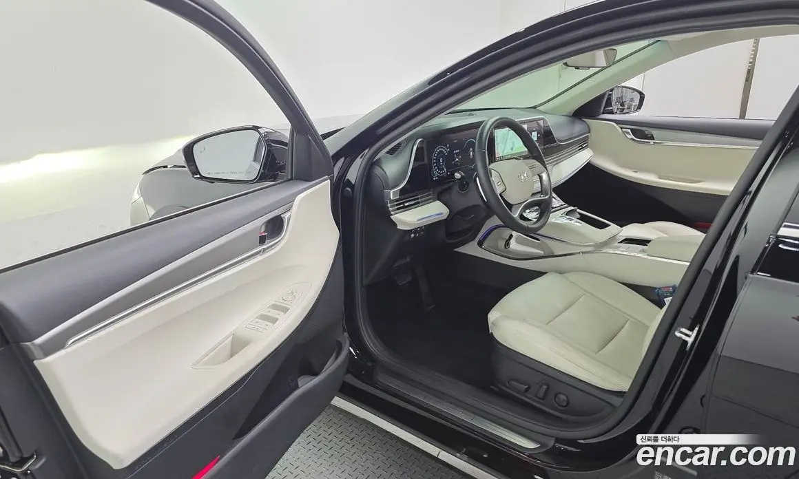 Hyundai Grandeur 2022 2.5 автомат (гидро), фото 13 Hyundai Grandeur 2022 2.5 автомат (гидро), фото 13