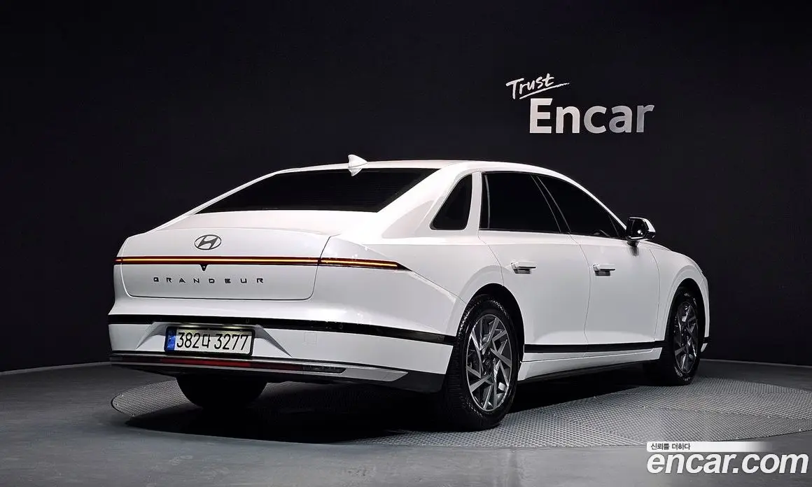 Hyundai Grandeur 2024 1.6 автомат (гидро), фото 2 Hyundai Grandeur 2024 1.6 автомат (гидро), фото 2