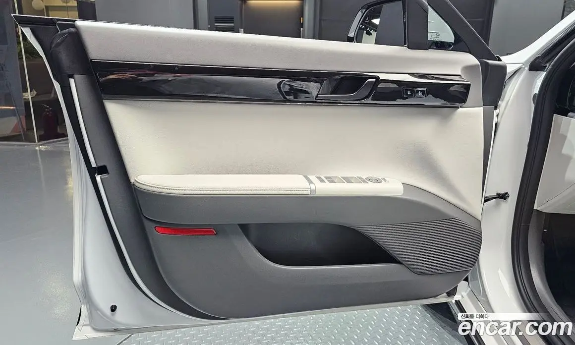 Hyundai Grandeur 2024 1.6 автомат (гидро), фото 14 Hyundai Grandeur 2024 1.6 автомат (гидро), фото 14
