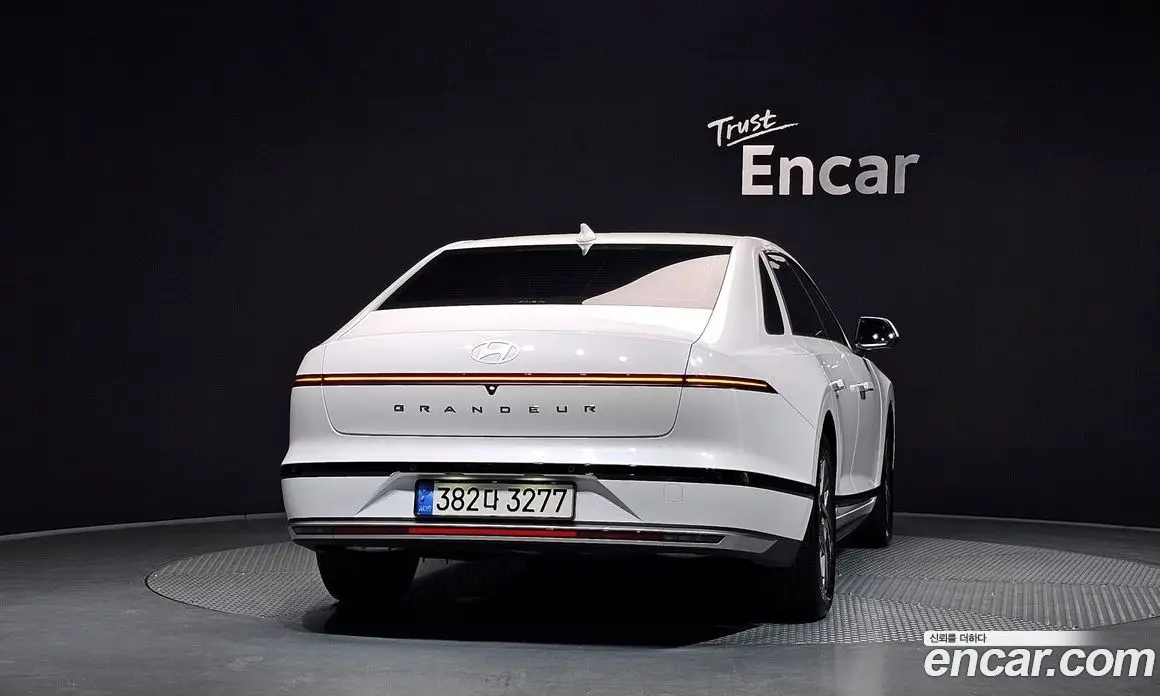 Hyundai Grandeur 2024 1.6 автомат (гидро), фото 4 Hyundai Grandeur 2024 1.6 автомат (гидро), фото 4