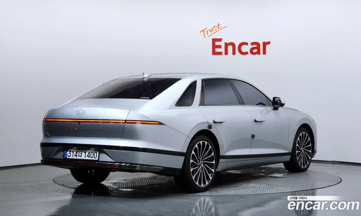 Hyundai Grandeur 2025 2.5 автомат (гидро), фото 2 Hyundai Grandeur 2025 2.5 автомат (гидро), фото 2