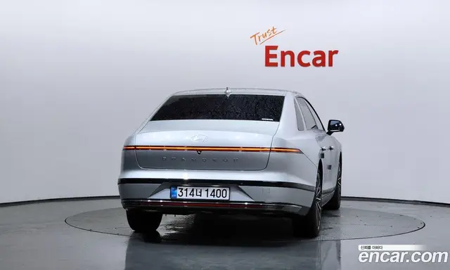 Hyundai Grandeur 2025 2.5 автомат (гидро), миниатюра 4 Hyundai Grandeur 2025 2.5 автомат (гидро), миниатюра 4