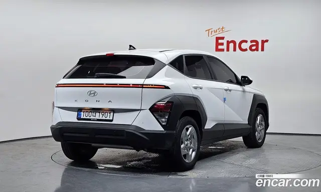 Hyundai Kona 2025 1.6 автомат (гидро), миниатюра 1 Hyundai Kona 2025 1.6 автомат (гидро), миниатюра 1