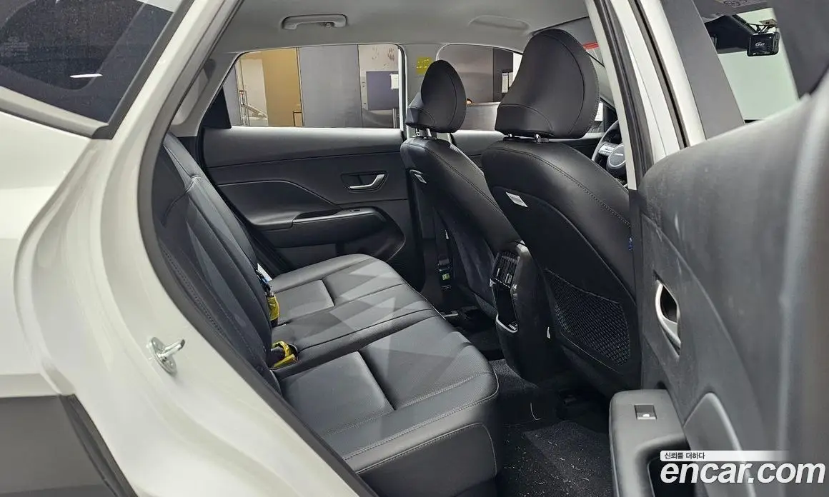 Hyundai Kona 2025 1.6 автомат (гидро), фото 16 Hyundai Kona 2025 1.6 автомат (гидро), фото 16