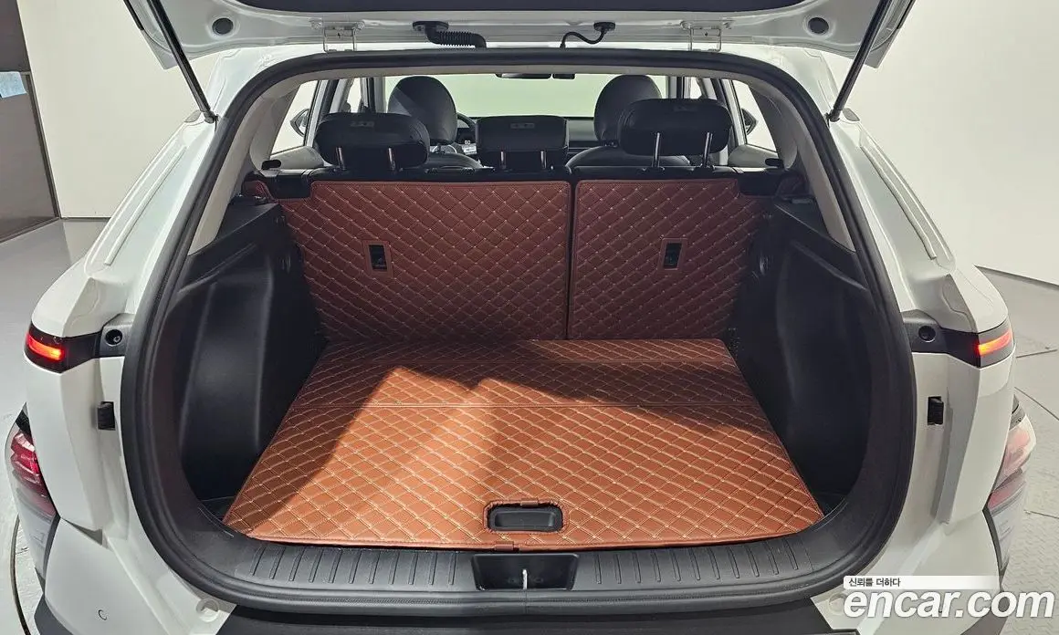 Hyundai Kona 2025 1.6 автомат (гидро), фото 25 Hyundai Kona 2025 1.6 автомат (гидро), фото 25