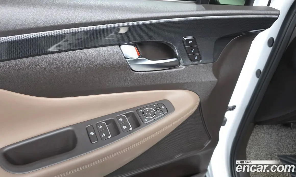 Hyundai Santa Fe 2021 2.5 автомат (гидро), фото 30 Hyundai Santa Fe 2021 2.5 автомат (гидро), фото 30