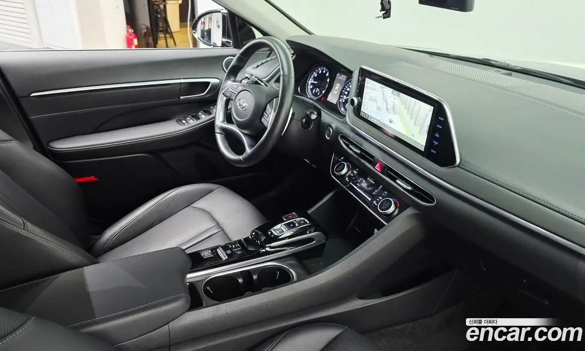 Hyundai Sonata 2022 2.0 автомат (гидро), фото 27