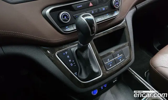 Hyundai Starex 2018 2.5 автомат (гидро), миниатюра 12