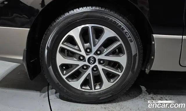 Hyundai Starex 2018 2.5 автомат (гидро), миниатюра 5 Hyundai Starex 2018 2.5 автомат (гидро), миниатюра 5