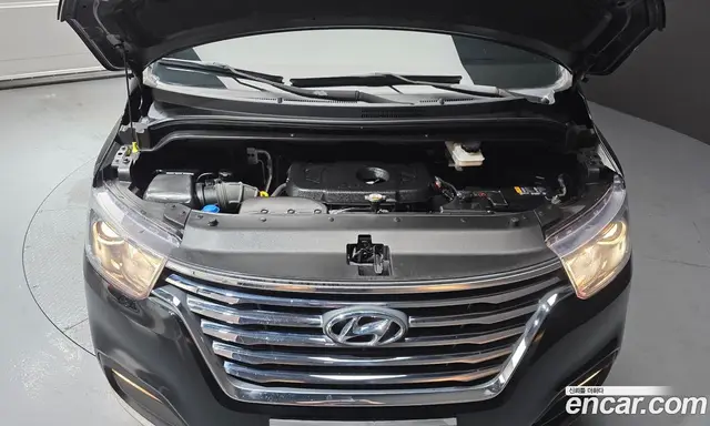 Hyundai Starex 2018 2.5 автомат (гидро), миниатюра 6 Hyundai Starex 2018 2.5 автомат (гидро), миниатюра 6