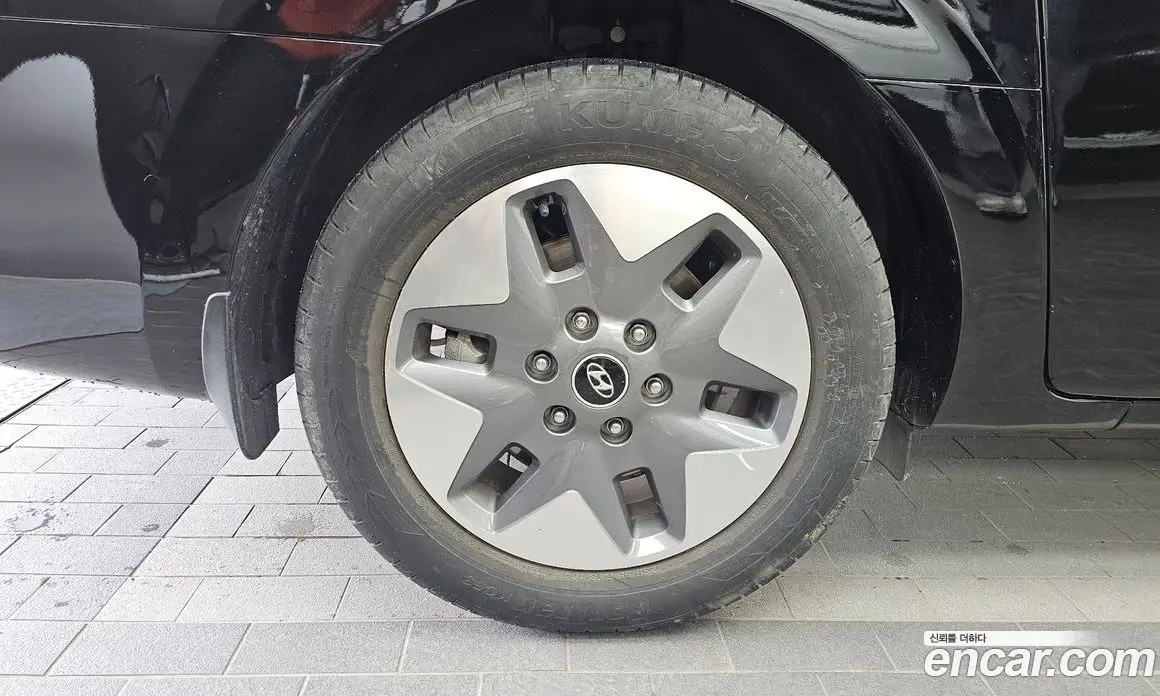 Hyundai Staria 2021 3.5 автомат (гидро), фото 5 Hyundai Staria 2021 3.5 автомат (гидро), фото 5