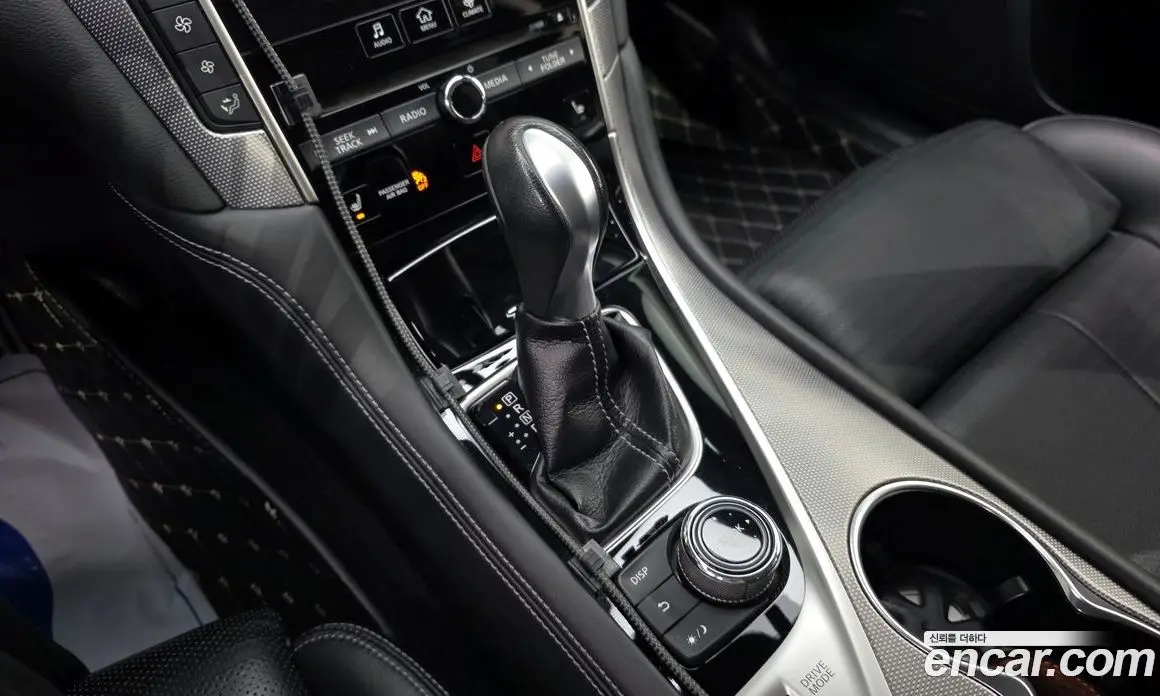 Infiniti Q50 2016 3.5 автомат (гидро), фото 9 Infiniti Q50 2016 3.5 автомат (гидро), фото 9