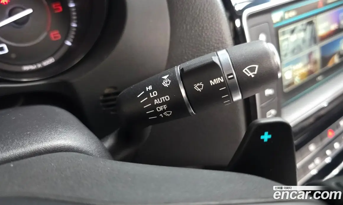 Jaguar XE 2015 2.0 автомат (гидро), фото 26 Jaguar XE 2015 2.0 автомат (гидро), фото 26