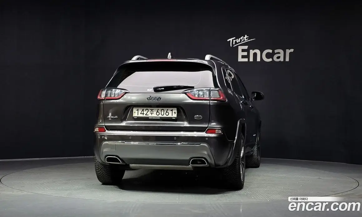 Jeep Cherokee 2020 3.2 автомат (гидро), фото 4 Jeep Cherokee 2020 3.2 автомат (гидро), фото 4