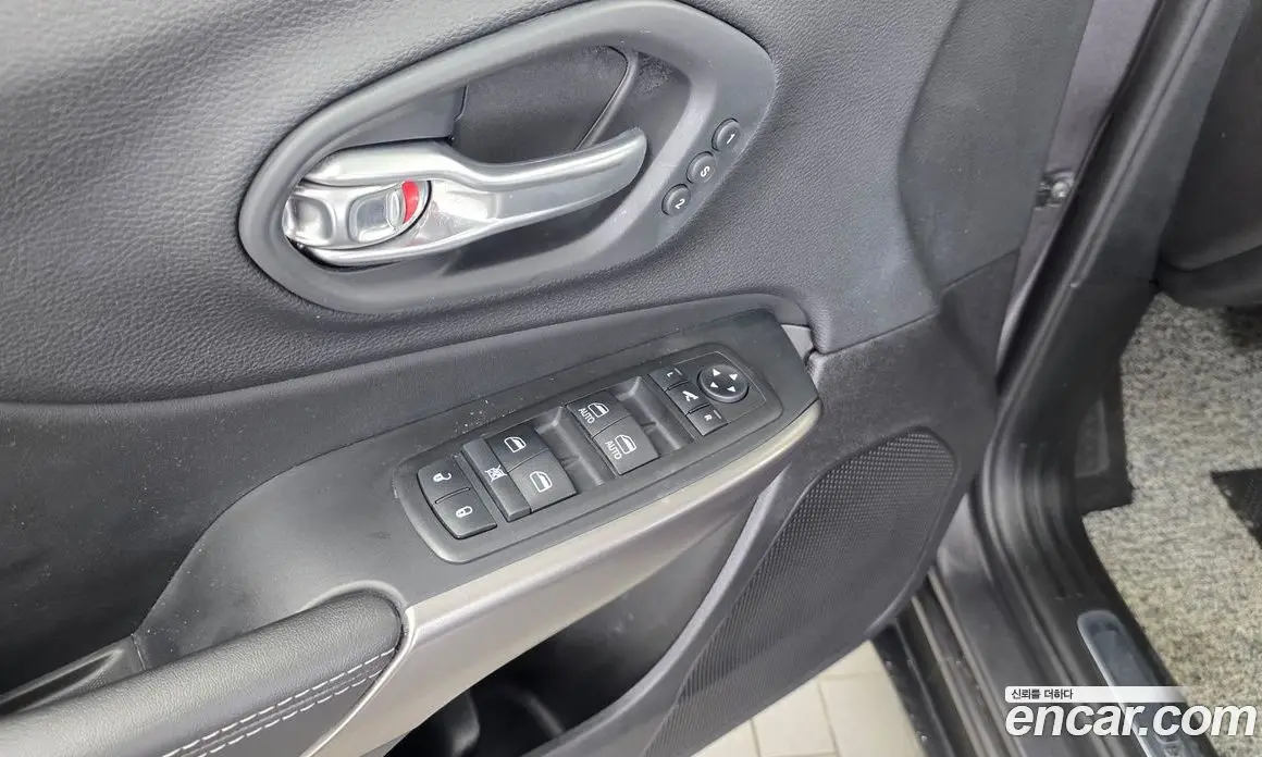 Jeep Cherokee 2020 3.2 автомат (гидро), фото 34 Jeep Cherokee 2020 3.2 автомат (гидро), фото 34