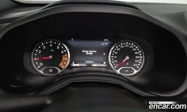 Jeep Renegade 2021 2.4 автомат (гидро), миниатюра 10 Jeep Renegade 2021 2.4 автомат (гидро), миниатюра 10