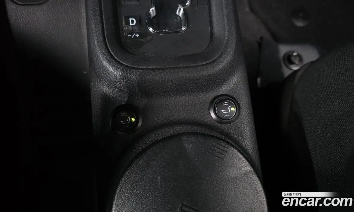 Jeep Wrangler 2014 2.8 автомат (гидро), фото 17 Jeep Wrangler 2014 2.8 автомат (гидро), фото 17