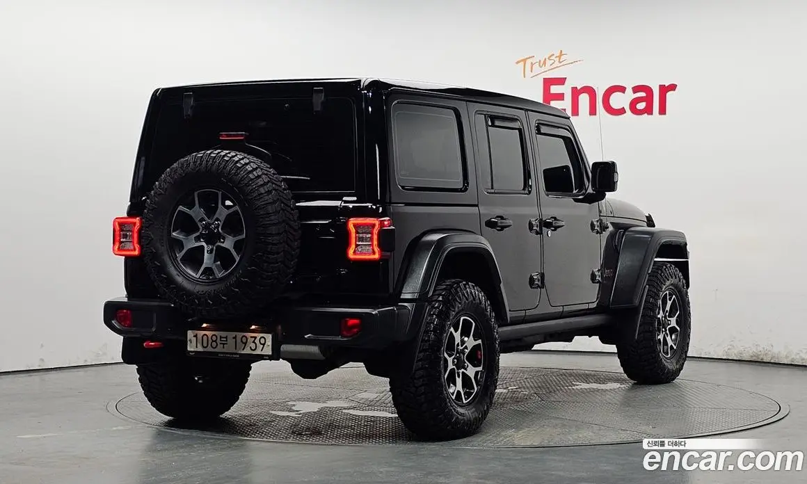 Jeep Wrangler 2020 2.0 автомат (гидро), фото 1 Jeep Wrangler 2020 2.0 автомат (гидро), фото 1