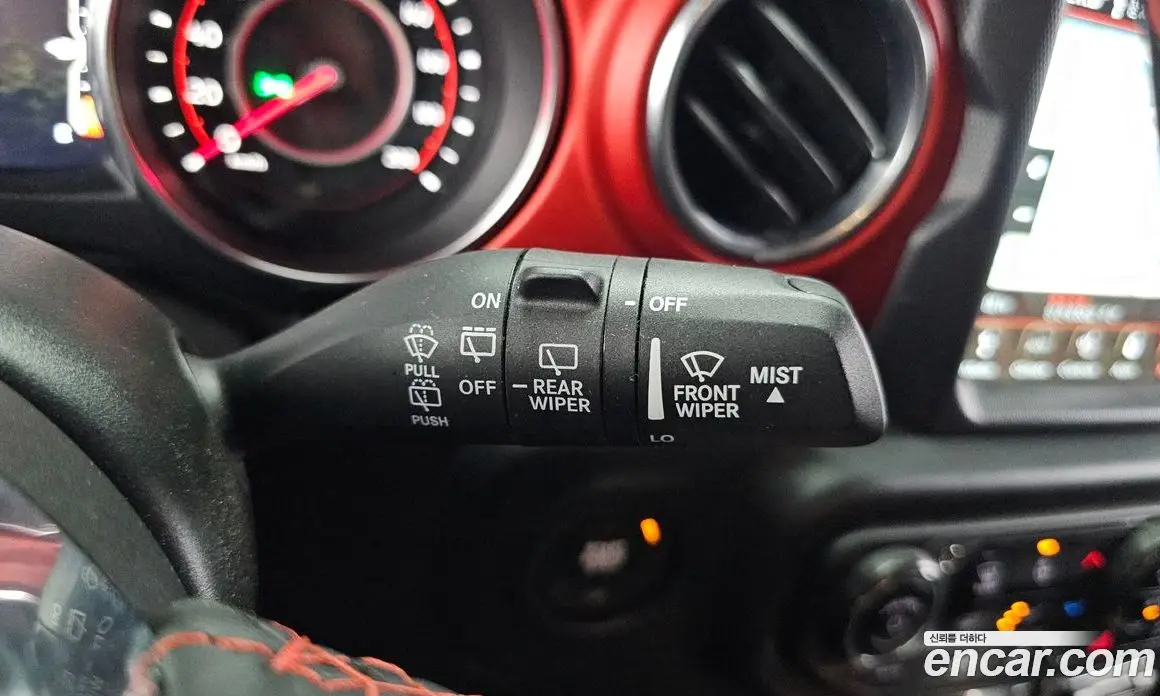 Jeep Wrangler 2020 2.0 автомат (гидро), фото 27 Jeep Wrangler 2020 2.0 автомат (гидро), фото 27